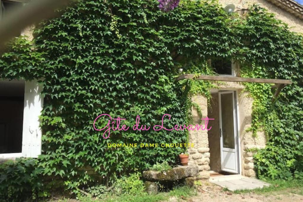 Bed and Breakfast Damechouette Pujols  Екстер'єр фото